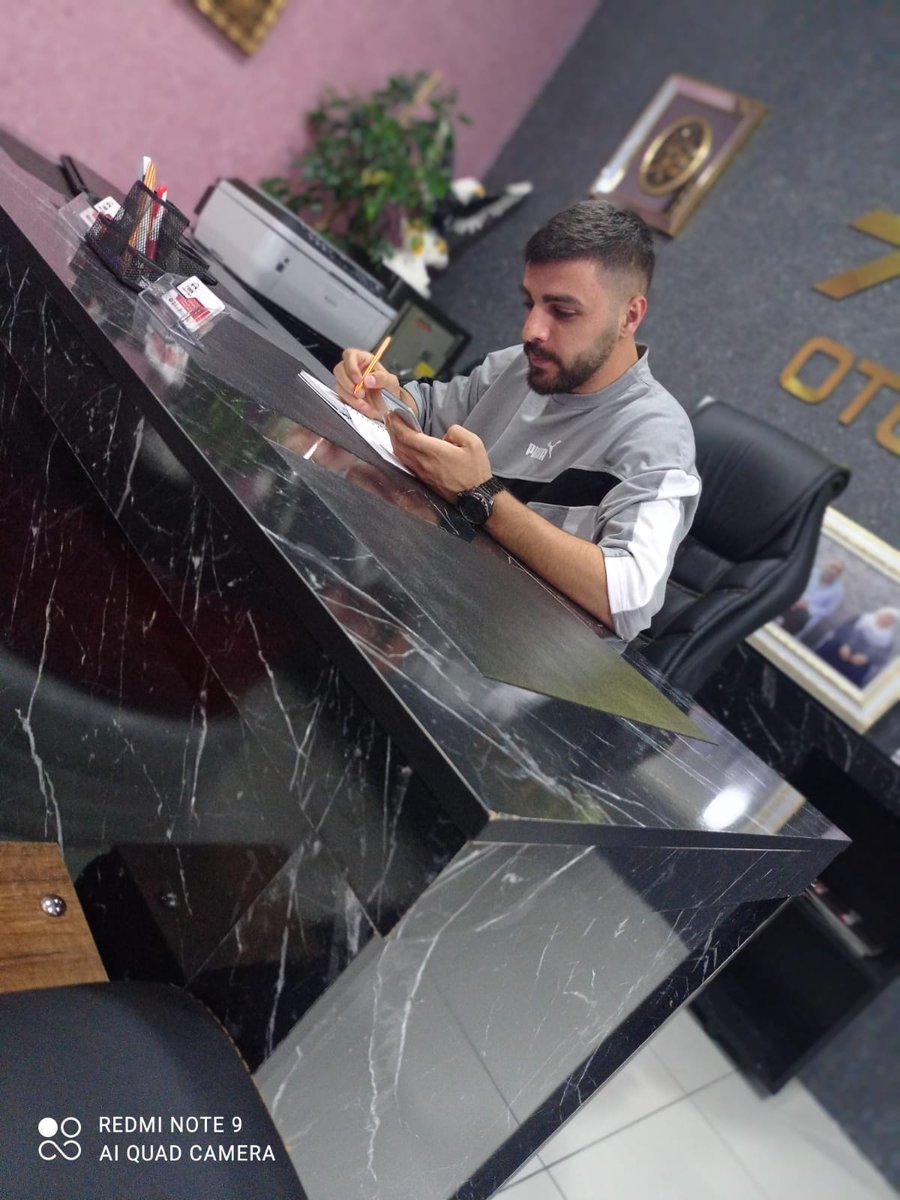 Yine iş aşkı tuttu beni 😂