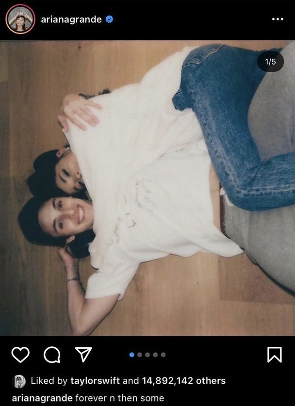 DAILYTAYRIANA's tweet photo. remember when https://t.co/ugrwzP6fAy