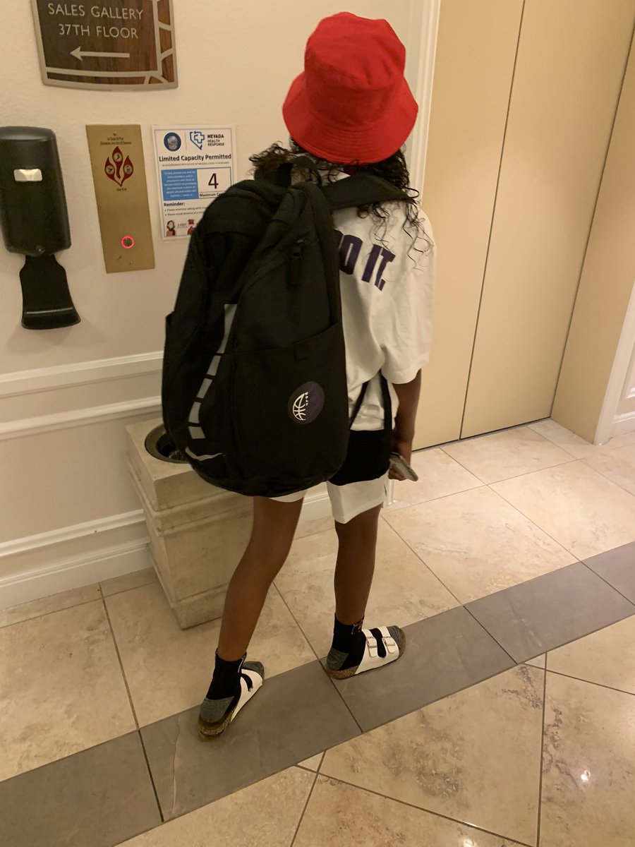 Time cheer my baby on.. #GoTime