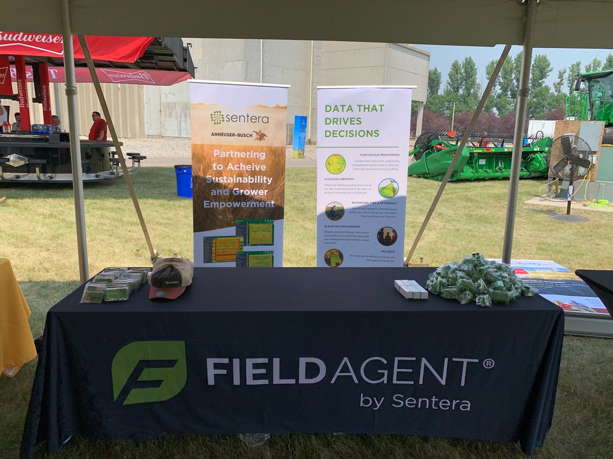 senteraofficial's tweet photo. Excited to be set up right next to our friends @bushelpowered for @AnheuserBusch Grower Days. #Agriculture #Sustainability #LetsGrabABeer #TogetherForBetter https://t.co/jDcUuBuwSF