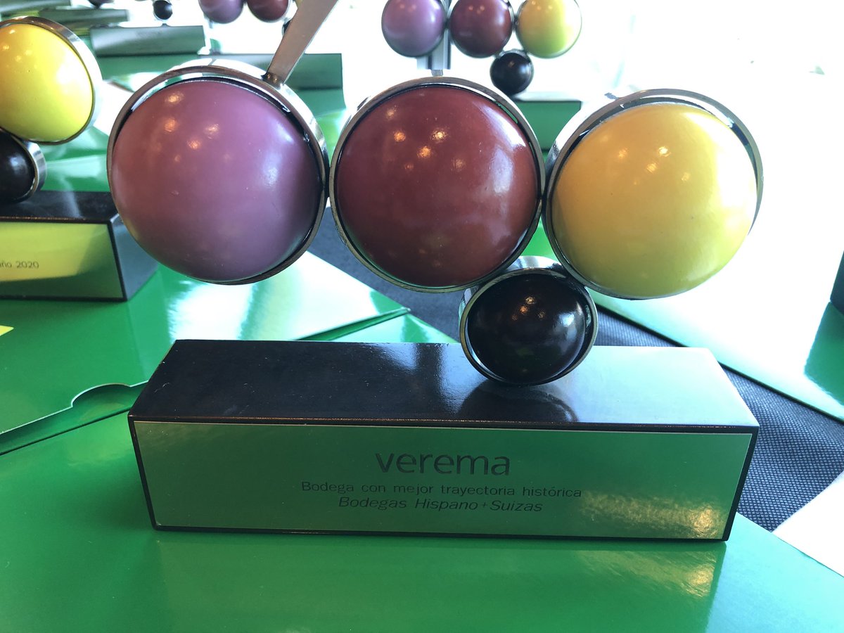 jlucontreras's tweet photo. Ha sido emocionante la ceremonia de entrega de los #PremiosVerema 2020. ¡Muchísimos recuerdos y emociones que necesitábamos expresar! https://t.co/HWmjwjopnA