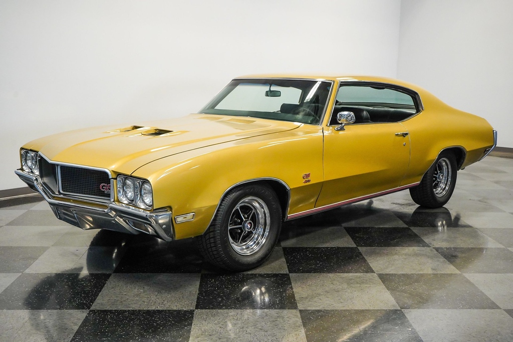 streetsidecars's tweet photo. #Chevy vs #Buick! This 1969 #Chevrolet #Camaro and 1970 Buick GS 455 are both from our Phoenix showroom! Which do you prefer?
#musclecar #classiccar #collectorautomobile #retrocar #vintagecar #classics #oldchevy #chevycamaro #V8 #gs455 #vintagebuick #classicbuick #americanmuscle https://t.co/45tBGSQ5IT