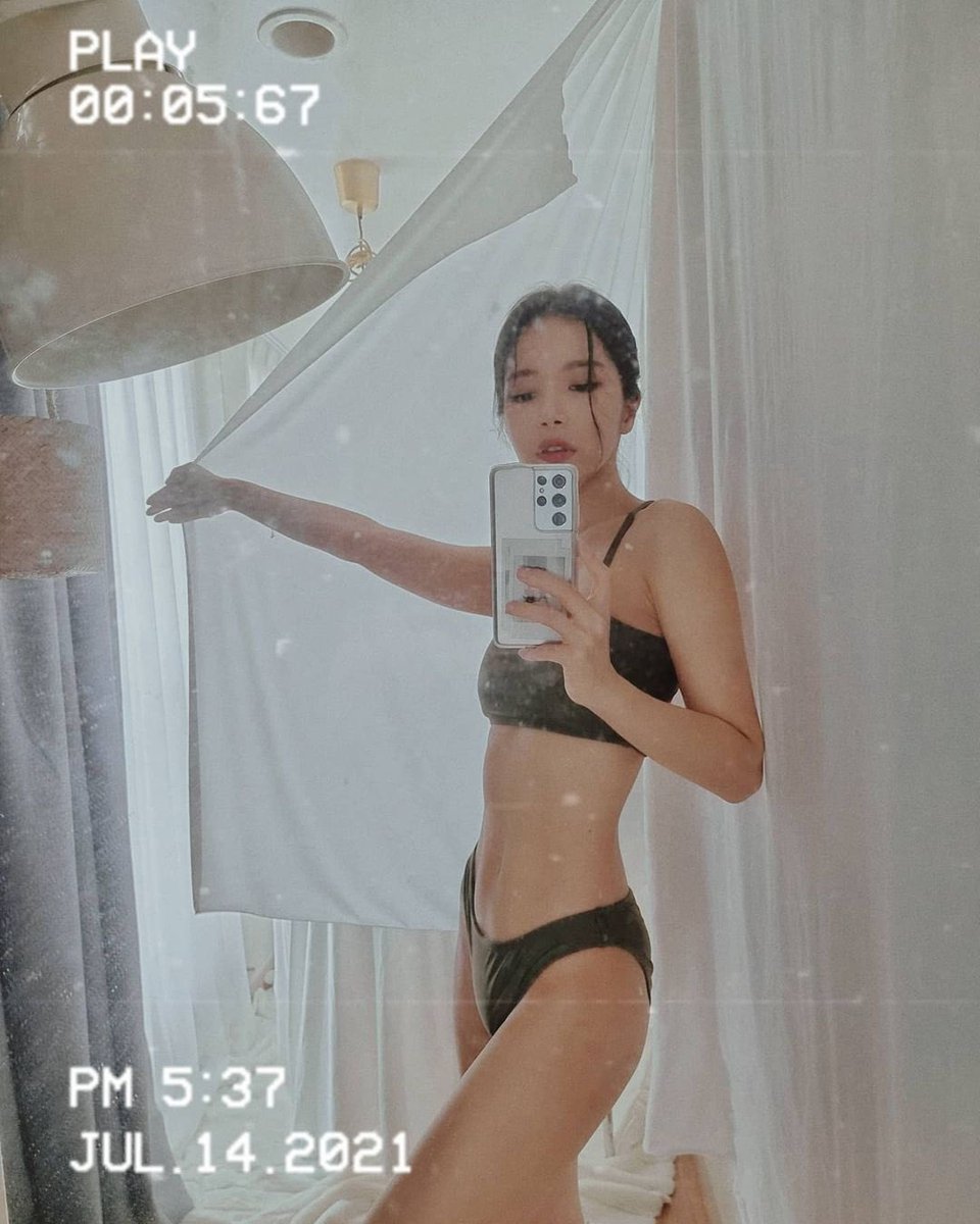 moomoomiyu01's tweet photo. 私が筋トレを毎日欠かさず頑張れる理由はあなたのおかげですヨンちゃん😭🔥
モチベ上がる写真いっぱいや✨🔥🤍 https://t.co/h2TL9ILLXp
