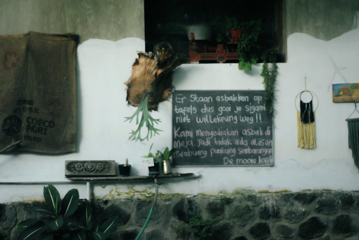 eL_Diablo555's tweet photo. Lawang
#NIKOND3000 #photography #simpleangel #indophotography #Nikon #malang #malangphotography https://t.co/pFazA5NzmI