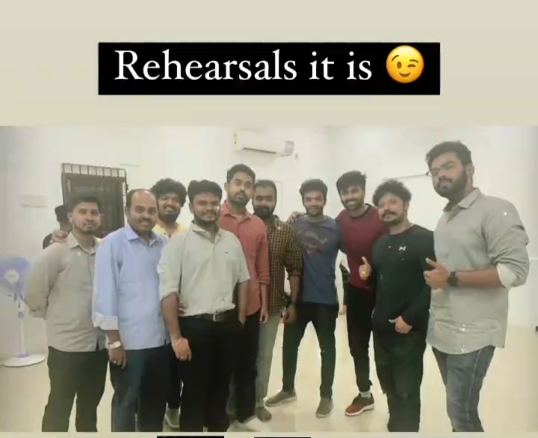 ashwineyyAk's tweet photo. Rehearsal going on!!
Waiting for the album!!! 🎶🎶
Release ASAP
Another song yet to be added in the playlist 🎼
@i_amak
#Ashwinkumar #Sridhar master #ANSEntertainment https://t.co/helDYXEJZf