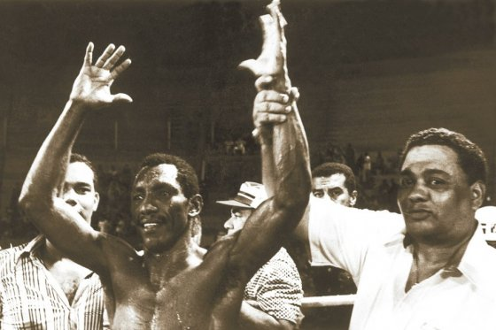 CTGFederal's tweet photo. Asimismo, Kid Pambelé, luego de pasar su infancia y su juventud entre Palenque y Cartagena, fue campeón mundial de boxeo dos veces y retuvo su título durante casi ocho años en la década de los 70. https://t.co/StnellsYlS