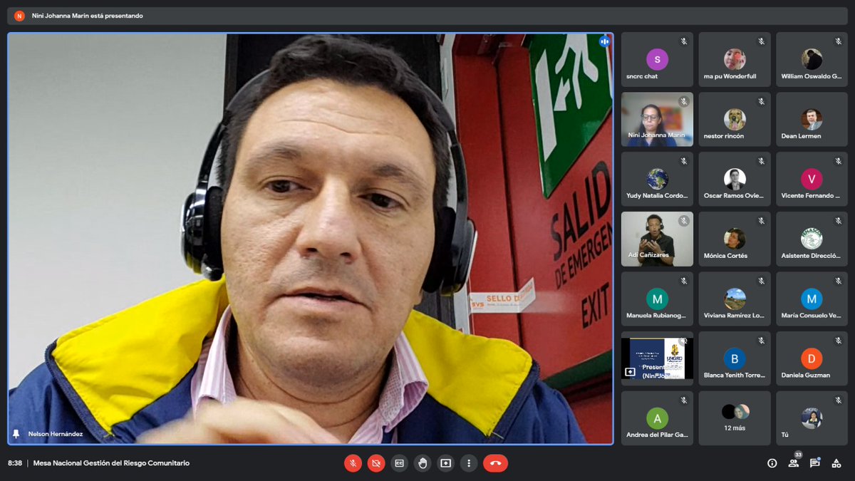 #AEstaHora con la participación de entidades públicas, privadas y comunitarias del Sistema Nacional de Gestión del Riesgo de Desastres y socios cooperantes de <a href="/UNGRD/">UNGRD🇨🇴</a>, se desarrolla 1era sesión de la Mesa Nacional de Gestión del Riesgo Comunitario 2021.