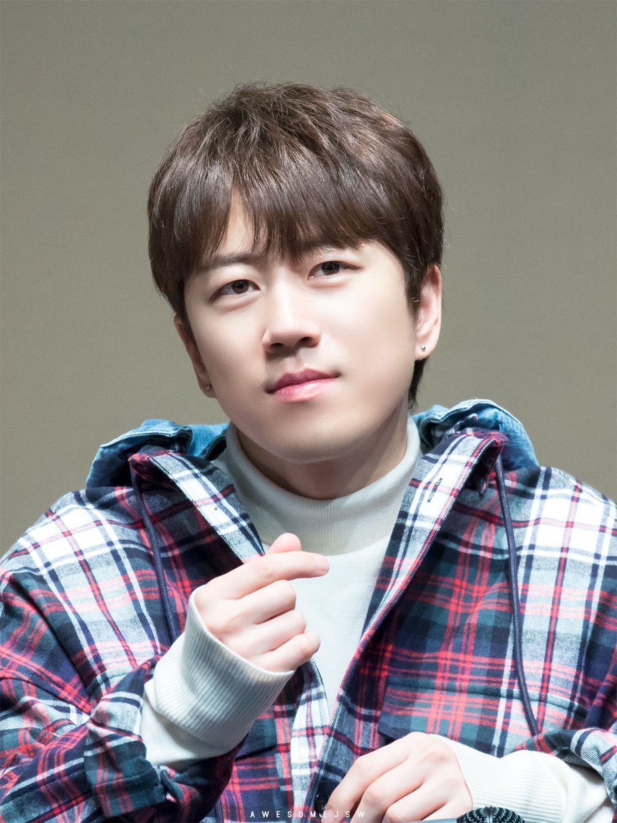 #HAPPYSUWONDAY 🎁
#수원아_생일축하해 🎉

오늘은 평소보다 더 행복한 하루 보내요 🥰

#장수원 #젝스키스 #제이워크 
#jangsuwon #sechskies #Jwalk 
#張水院 #チャンスウォン #ジェクスキス