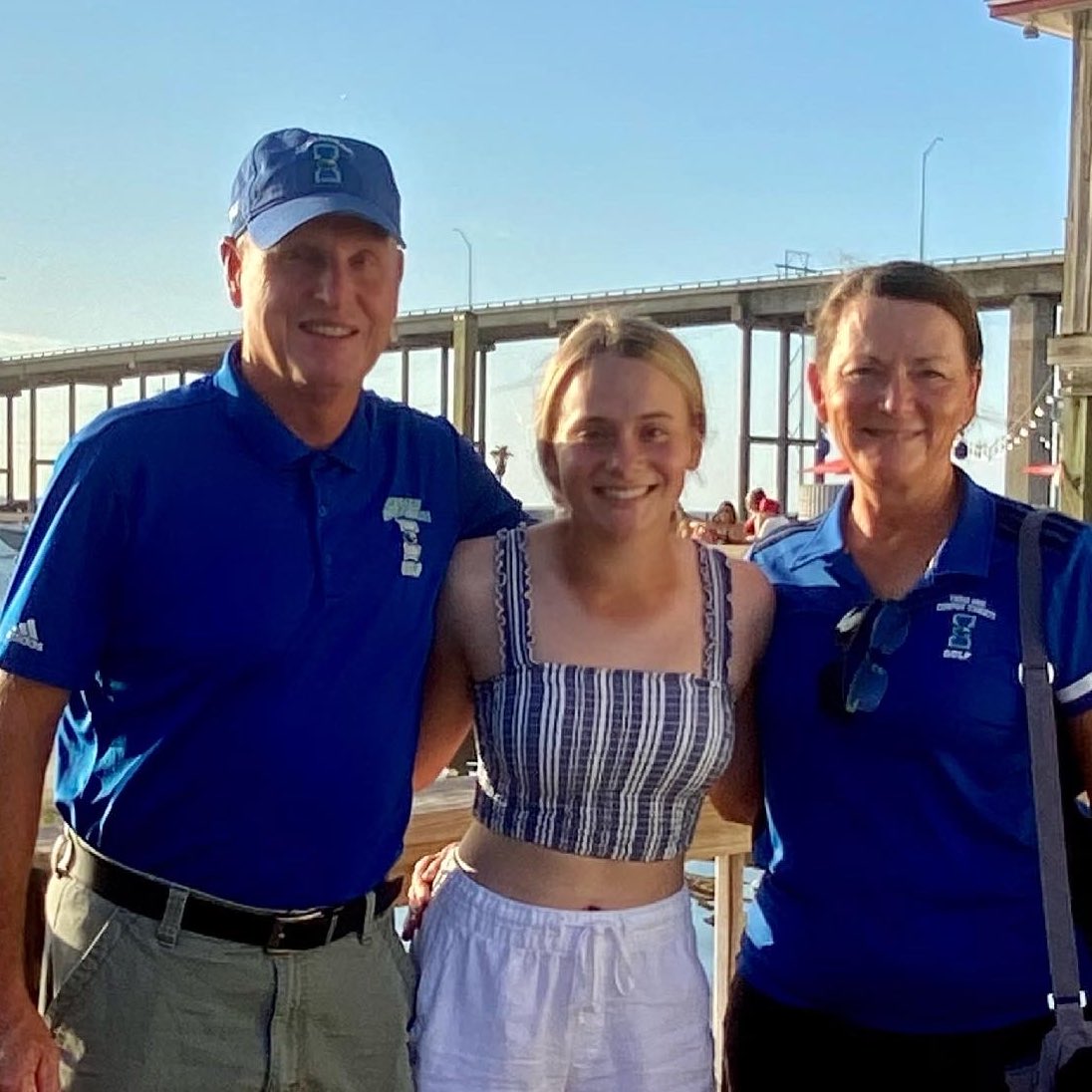 IslandersGolf's tweet photo. Wishing incoming freshman Anastacia Johnson a very happy birthday! #ShakasUp #IslanderFamily #AnotherYearWiser https://t.co/1VLzvEuSrW