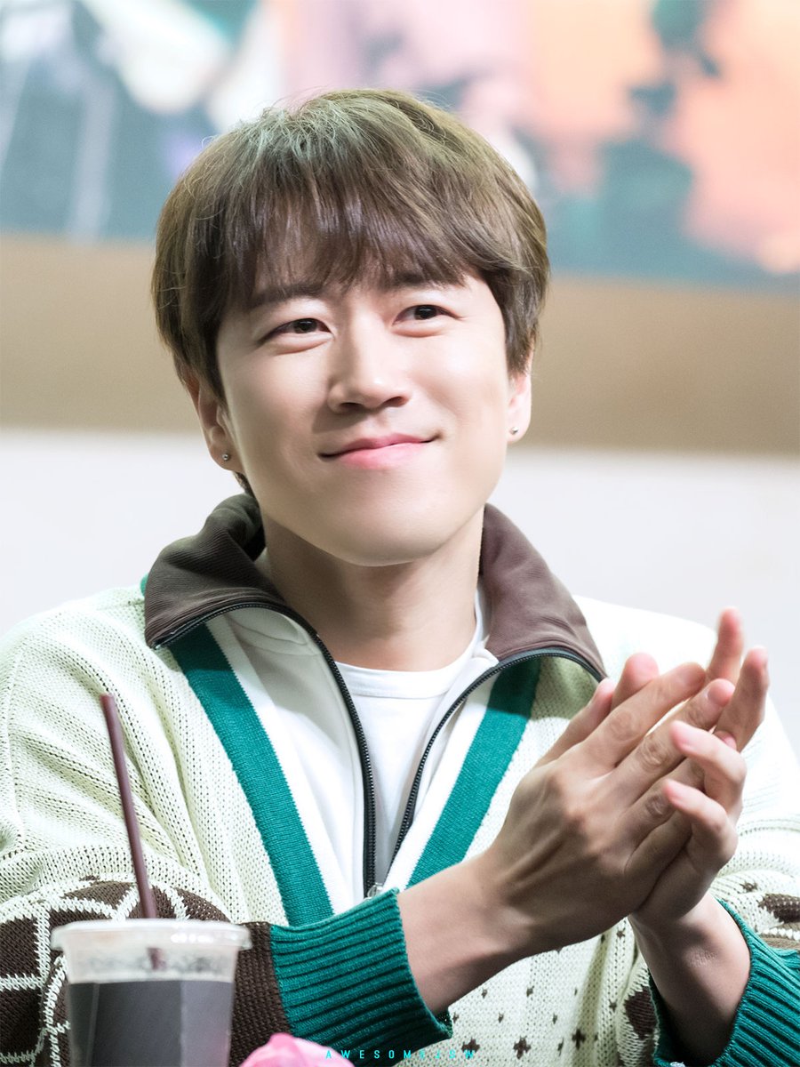 #HAPPYSUWONDAY 🥂
#수원아_생일축하해 🍾

#장수원 #젝스키스 #제이워크 
#jangsuwon #sechskies #Jwalk 
#張水院 #チャンスウォン #ジェクスキス