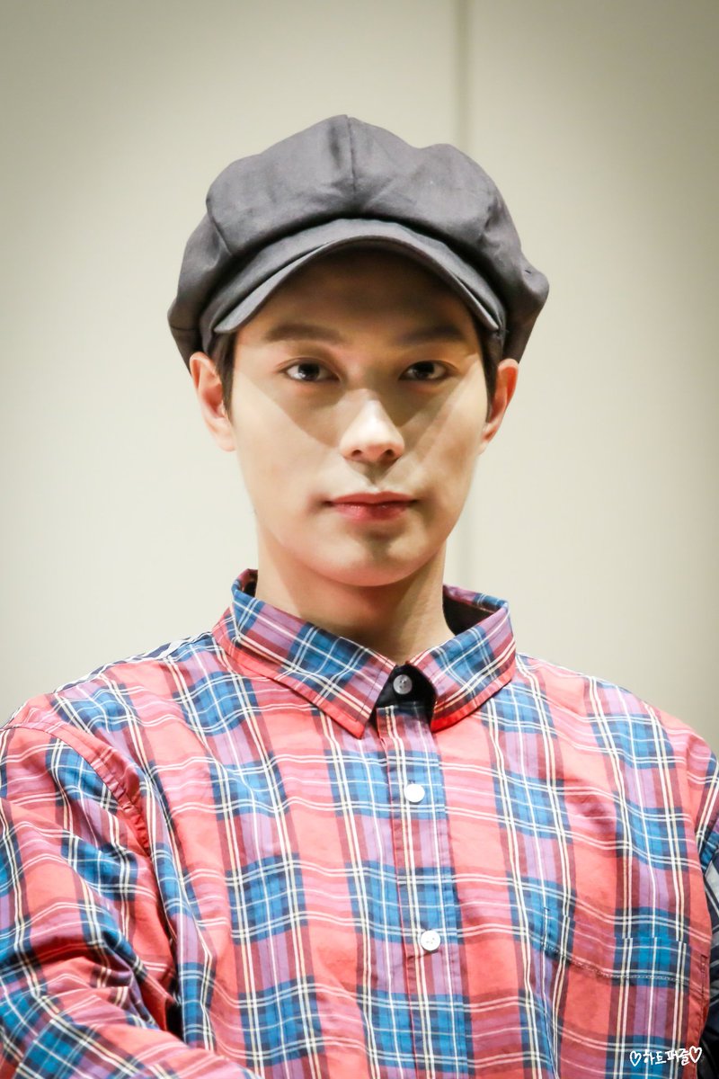 Heartpuzzle_58's tweet photo. 1706108

앞으로 하루만 열심히 하면 주말이야 

@KNKOfficial220 
#KNK #크나큰 #오희준 #희준 #HEEJUN #ヒジュン https://t.co/aknyDMgpN8