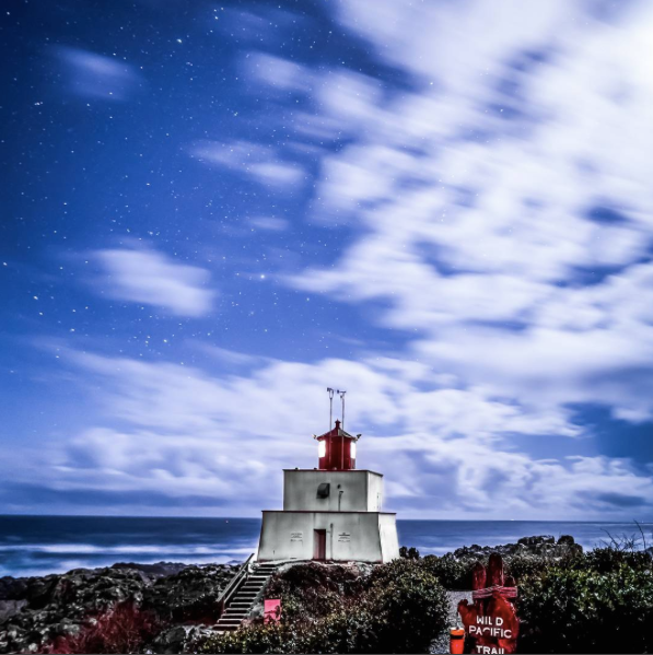GoWatersEdge's tweet photo. Ukee is so awesome! 😄
Featuring: the incredible @WildPacificTrail!

#ucluelet #ukeebc #explorebc #hikingtrails #lighthouse #hikebc #westcoast #getaway #naturelovers

📷 by @chrismullinphoto https://t.co/rXxmwDFYK1