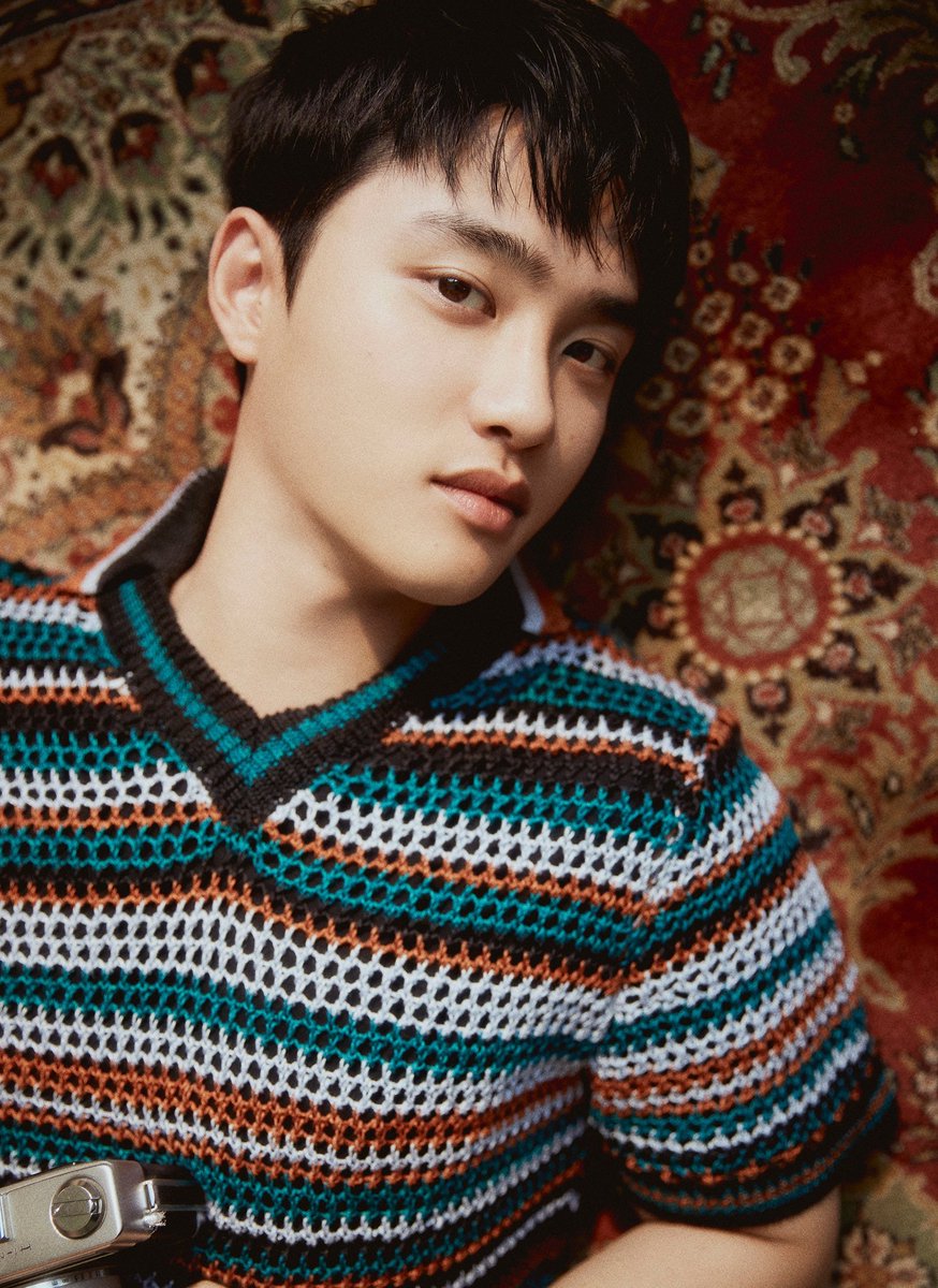 EX9L00KS's tweet photo. KYUNGSOO SUMMER ROSE 
#Empathy_1stLook
#됴근됴근_디오솔로_첫티저
#DO (D.O.)
 @weareoneEXO https://t.co/X2FrBvhn7F