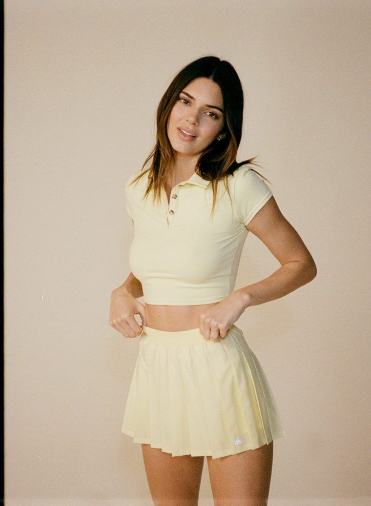 Alo Yoga on X: Hello, sunshine ☀️ alo babe @KendallJenner reps the Varsity  Tennis Skirt in an all-new color – buttercup. Shop now:    / X