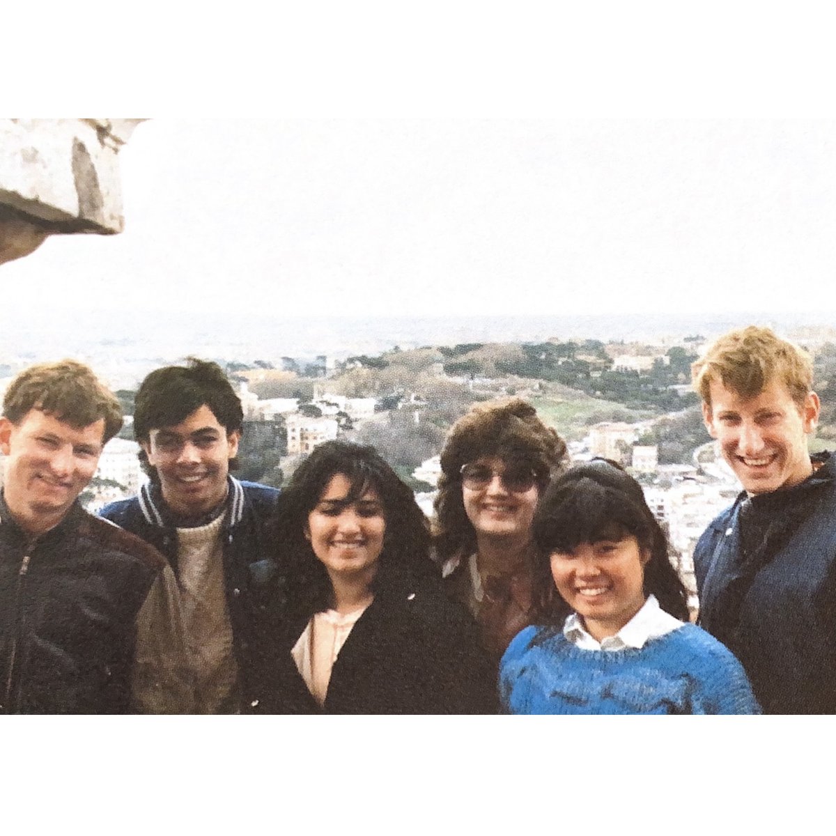 collegeduleman's tweet photo. #TBT 1985 - Senior maths competition in Rome 🏛
✈️ Hoping you are enjoying your holidays wherever you are. #CDLSummer
#collegeduleman #internationalschool #ecoleinternationale #boardingschool #internat #geneva #switzerland #throwback #ecis #maths #competition #rome #1985 https://t.co/IWINJabvez