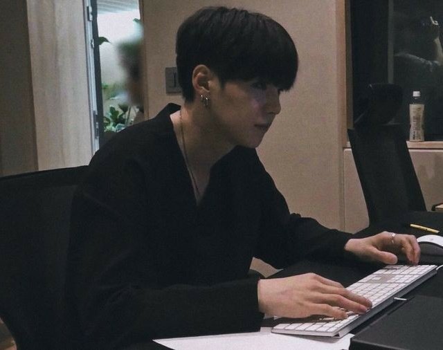 Sil🐲 (2) tweet media