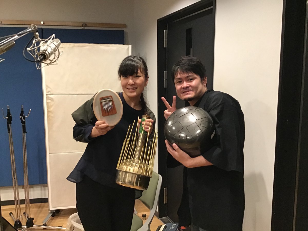 HironoriGutsAna's tweet photo. スカネクBGMに参加してくれた仲間紹介第三弾は、Aパート、ユイトとカサネが2人で話すシーンで打楽器演奏を聴かせてくれたこの方。
・服部恵
上記シーンの音はカリンバ、今後も変わった打楽器が登場するのでお楽しみに!
次回は来週第四話の時に!
#スカーレットネクサス
#ScarletNexus
#TeamHGA https://t.co/TBVO8qLk7H