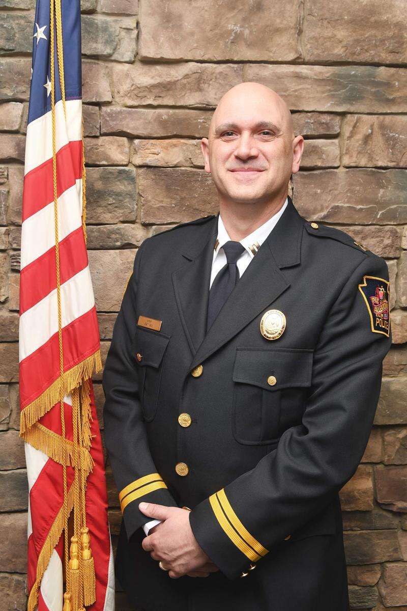 NUCPS's tweet photo. Another #SPSC Online promotion! John Hill of the Allentown (PA) PD has been promoted to assistant chief of police for operations! Congratulations to John! @AllentownPolice  (Photo: Allentown PD) https://t.co/vi35ICqvld