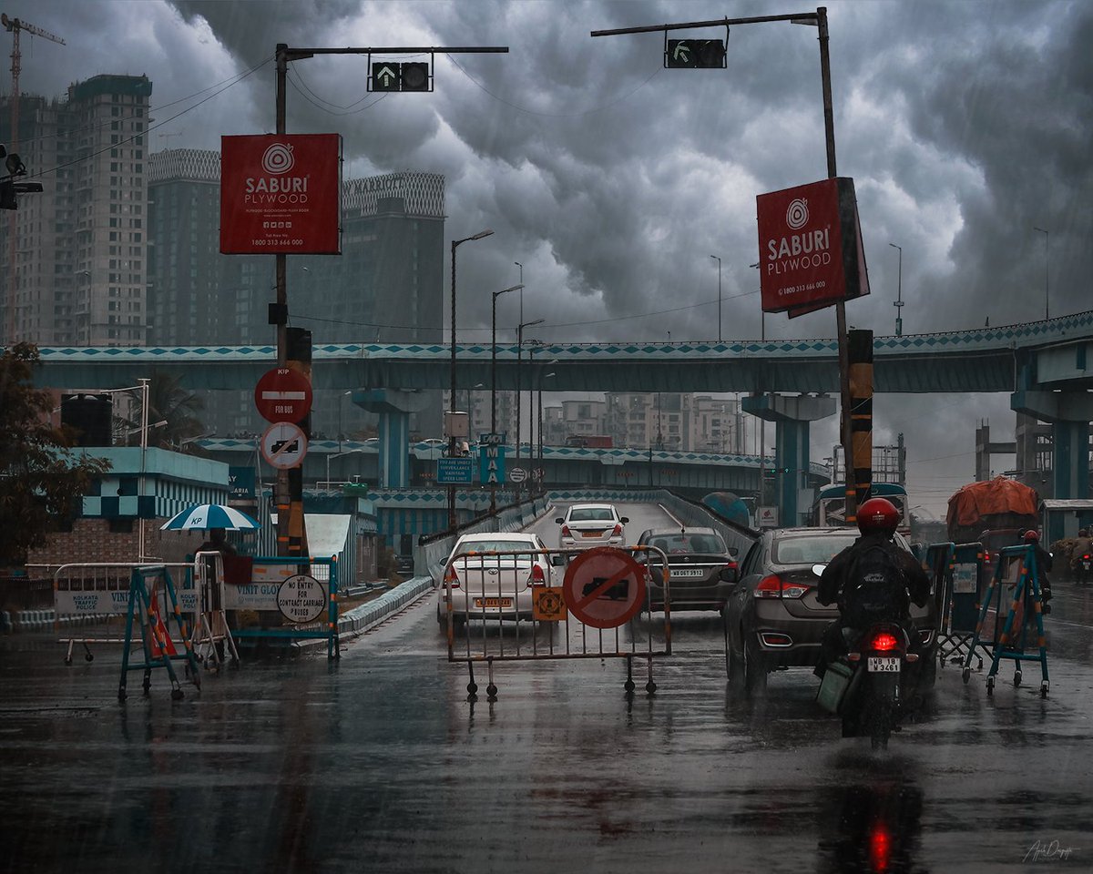 adgpicturesque's tweet photo. @muhammadljunaid Monsoon Rush 🌧️

13 followers away from reaching 100. Would love it if you help me reach the mark 💙

#streetphotography #RainyDay https://t.co/UHmGZIVIg8