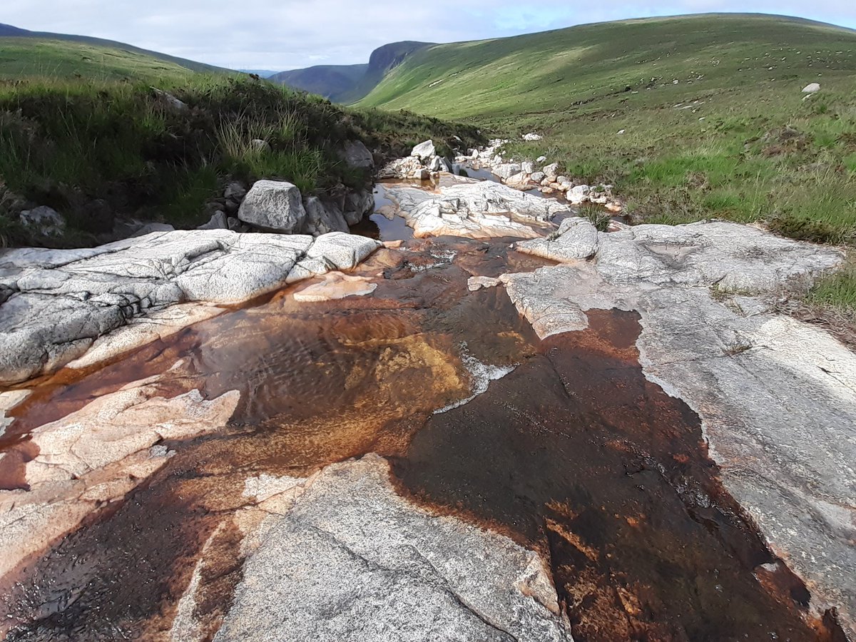 WyedeanD's tweet photo. Gold expedition day 3.  Stunning valley walking in the north of Arran.  Teams all dug deep today and were rewarded with some idyllic scenery and sunset at camp. Spirits are rising! (But so are the midges) https://t.co/0kyHTszSV1