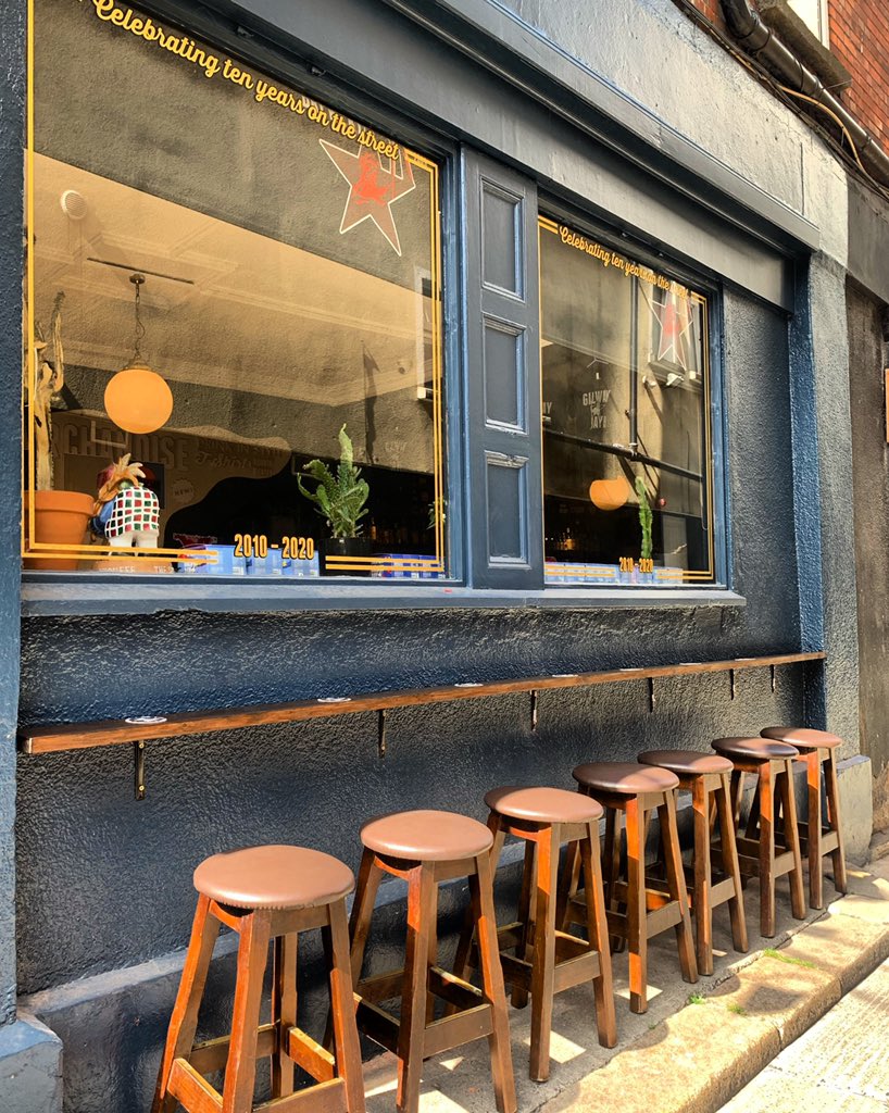 againstgraindub's tweet image. The hottest high stools in town….. (literally it’s roasting 🥵!) delighted with the new pints &amp;amp; high stools area!!! 

#highstools #summer #summertime #dublincity