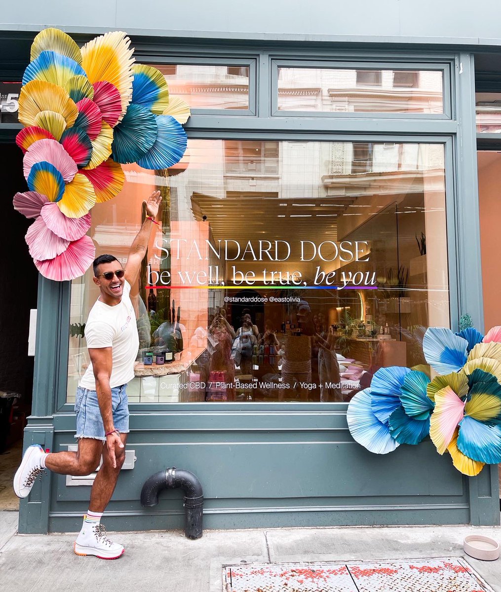 diegodowntown's tweet photo. Today marks 3 months at #StandardDose as the Head of Retail & Experiences! I can’t thank my friends and family for all of their continued support! 🌱 ✨ ✌🏽#MyStandardDose #NYC #BeWellBeTrueBeYou #StandardDose #DiegoDowntown https://t.co/a90GB8DrVy