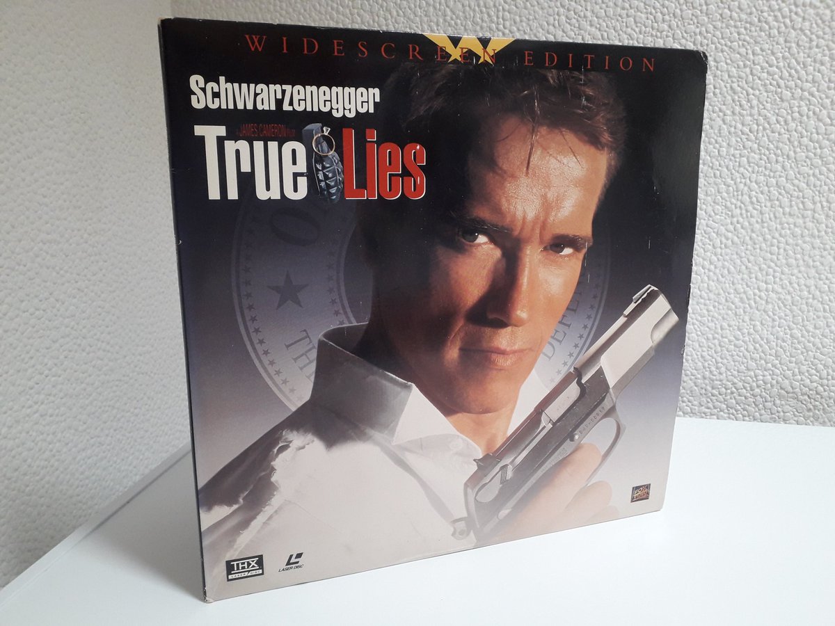 OnlyFilmMedia's tweet photo. #OnlyFilmThrowbacks:
#TrueLies on #Laserdisc. https://t.co/8Skj66us7p