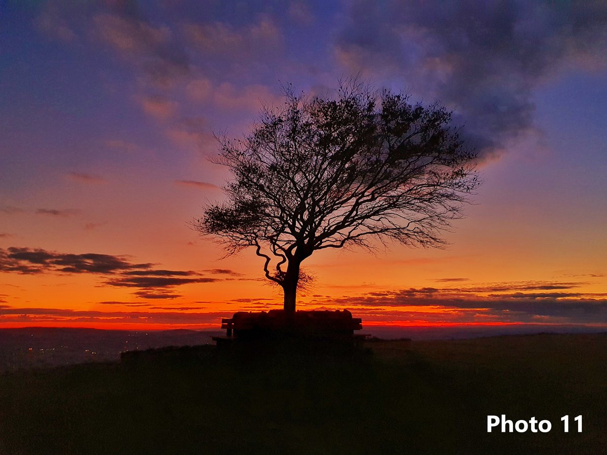 Share this thread or tag a friend who loves the Gloucestershire countryside to be entered into a prize draw to win a 2022 calendar AND a pack of either our Christmas cards or greetings cards (you can choose, all featuring beautiful Gloucestershire photography).