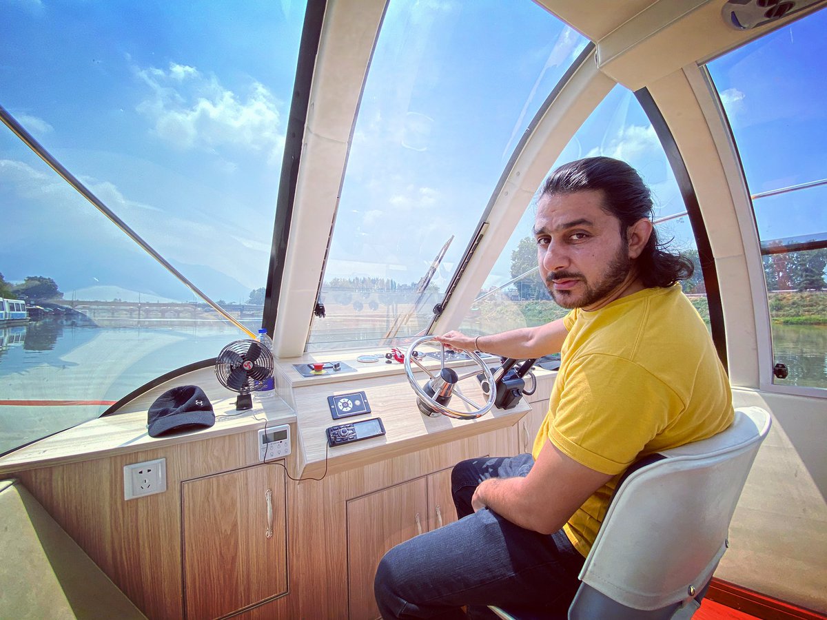 imranmanzoorsha's tweet photo. Welcome on board’ Kashmir’s first bus boat in Jhelum River . #Kashmir #busboat #jhelum #River #NewZealand https://t.co/1JM79XAhQ4