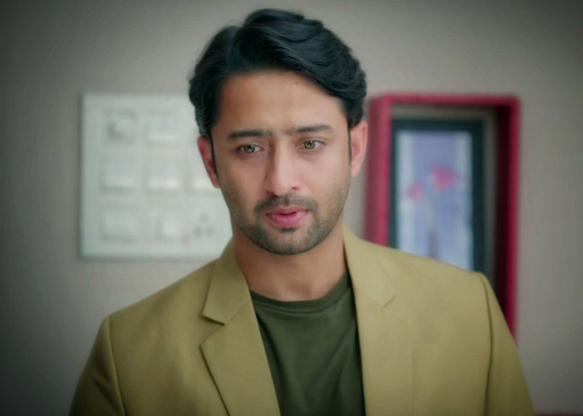 Hrichihrich's tweet image. He is looking so good 💫
Our boiiiii is glowing 😍❤️

#ShaheerSheikh #DevDixit #ShaheerAsDev #KRPKAB3