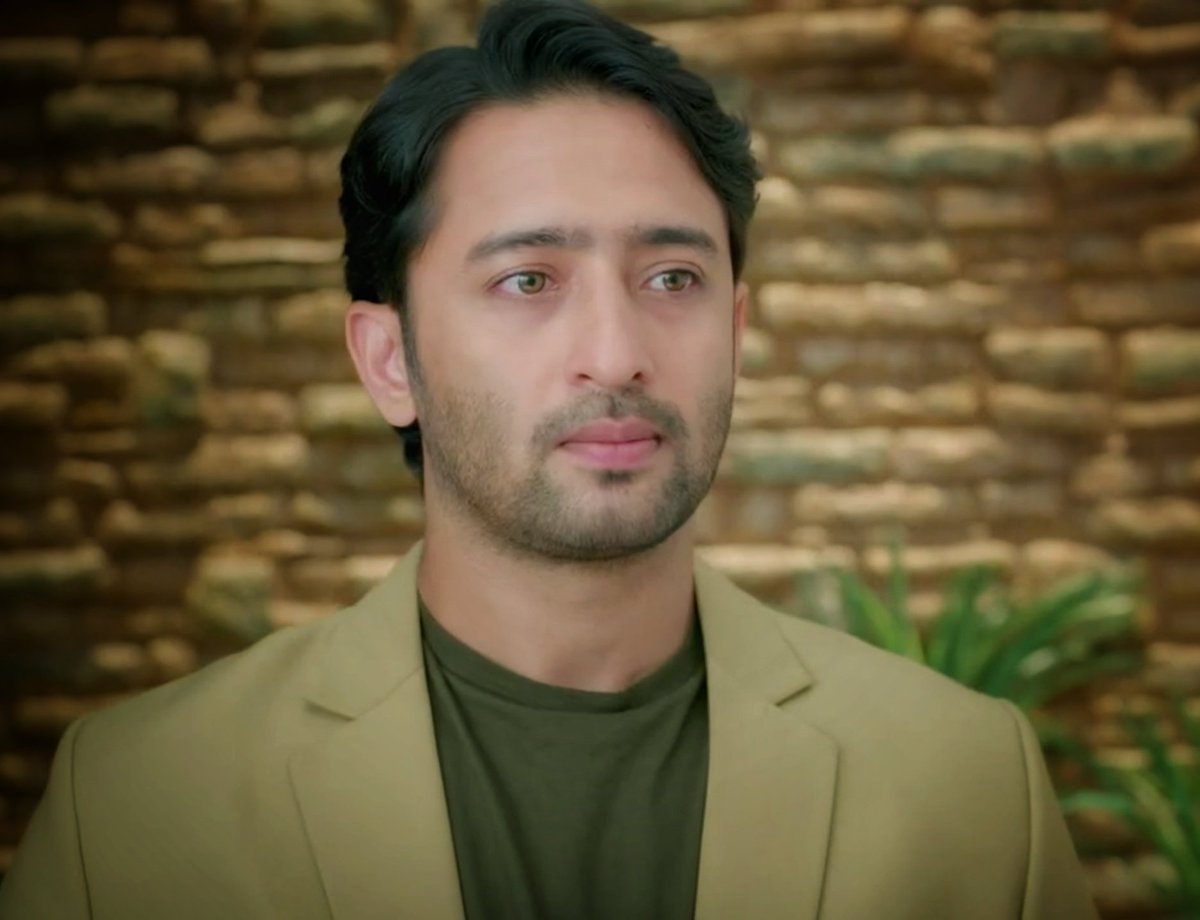 Hrichihrich's tweet image. He is looking so good 💫
Our boiiiii is glowing 😍❤️

#ShaheerSheikh #DevDixit #ShaheerAsDev #KRPKAB3