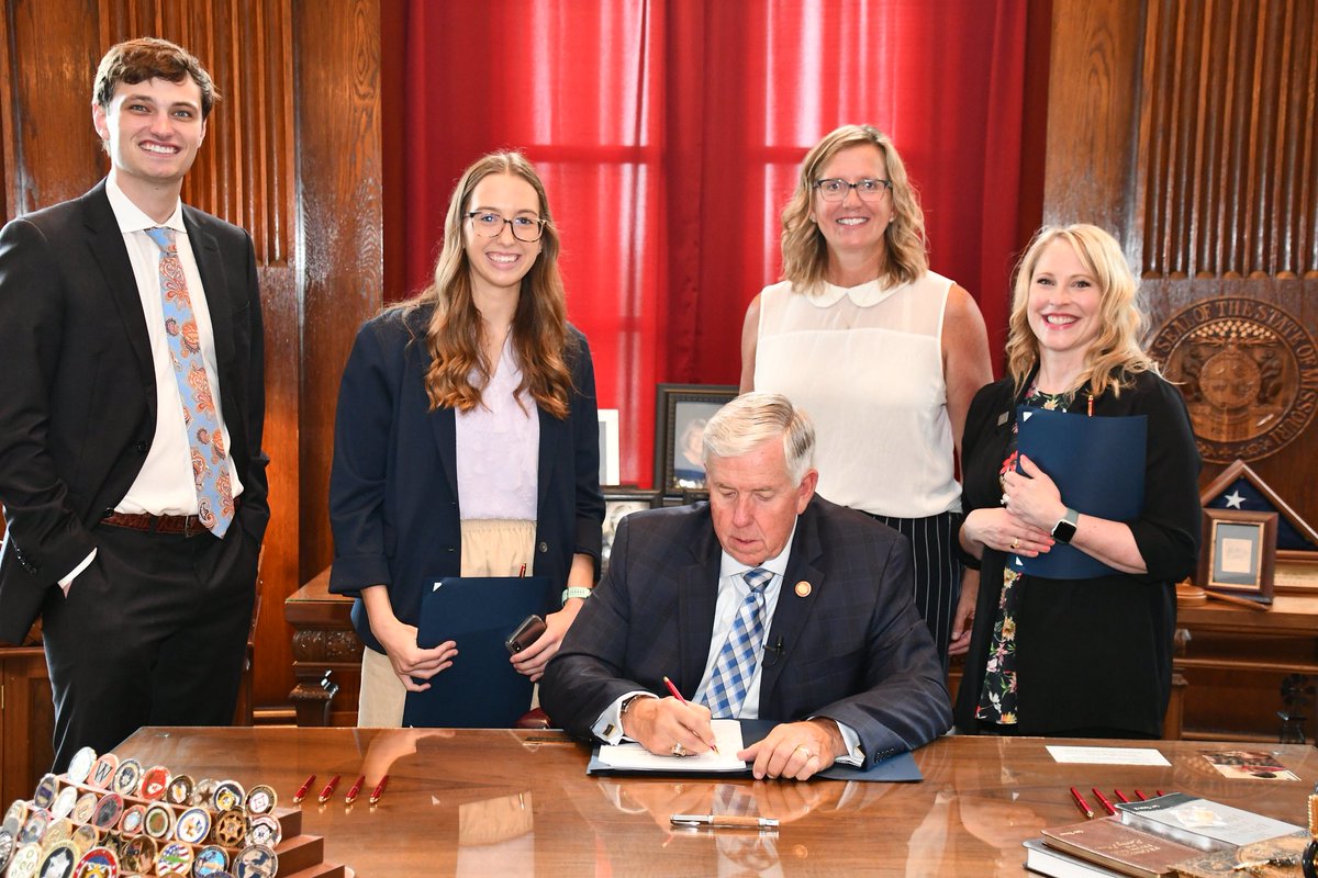 HB432, signed yesterday, has many great provisions for #foodsecurity. It will also allow <a href="/MissouriYMCAs/">Missouri YMCAs</a> more flexibility to feed kids after school. Honored to be a part of this work. #TheYFeedsKids #YforAll #YAdvocate