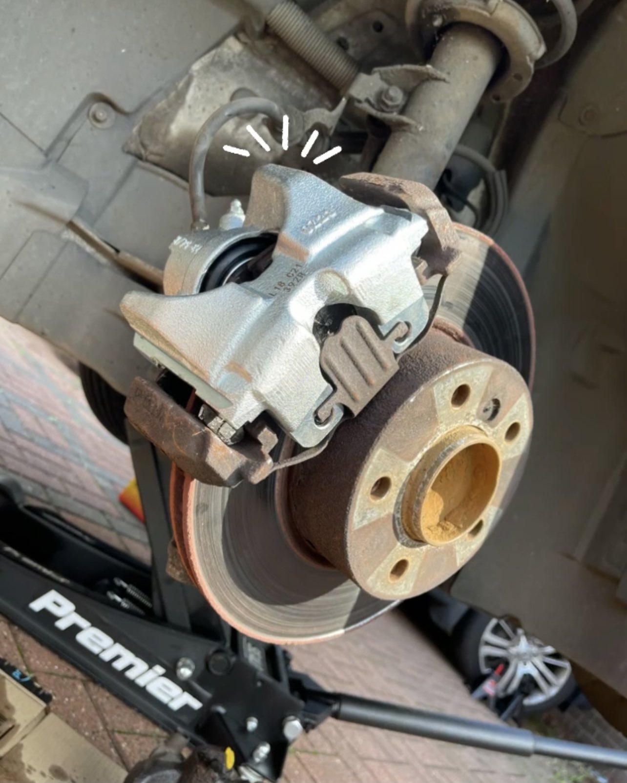 HSMS on Twitter "E90 3 Series in with a seized brake caliper