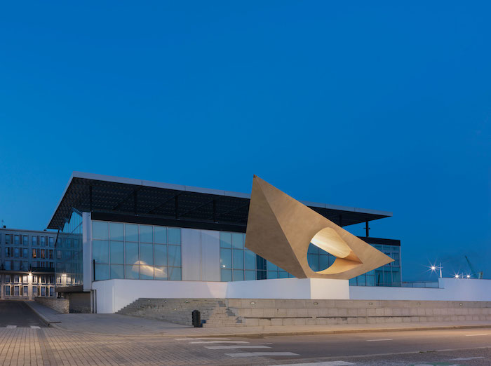 Cette année 2021 marque aussi le 60e anniversaire du @MuMaLeHavre . Le musée-maison de la culture été inauguré par le ministre des Affaires culturelles de l’époque, André Malraux. Entretien avec Annette Haudiquet #musée #anniversaire relikto.com/annette-haudiq…