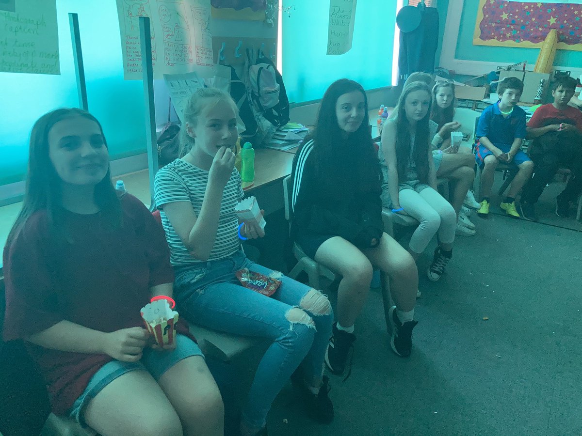 EastfieldPSHull's tweet image. 6LA loved the film premiere of their play Heroes of Troy! We smashed it! ⭐️⭐️⭐️ We can’t wait to watch it at home with our families too. Link will be sent home soon. #epsread