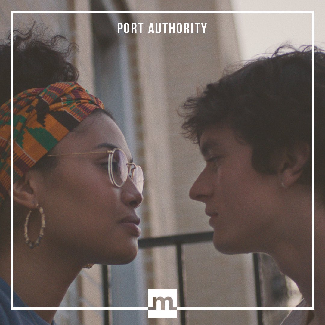 Momentum_Pics's tweet image. Our #WeeklyWatchList is coming in hot with some of our favourite love stories❣️

Featured:

💌 #TheClapper starring Amanda Seyfried and Ed Helms 

💌 #AllRoadsLeadToRome starring Sarah Jessica Parker and Raoul Bova

💌 #PortAuthority starring Leyna Bloom and Fionn Whitehead