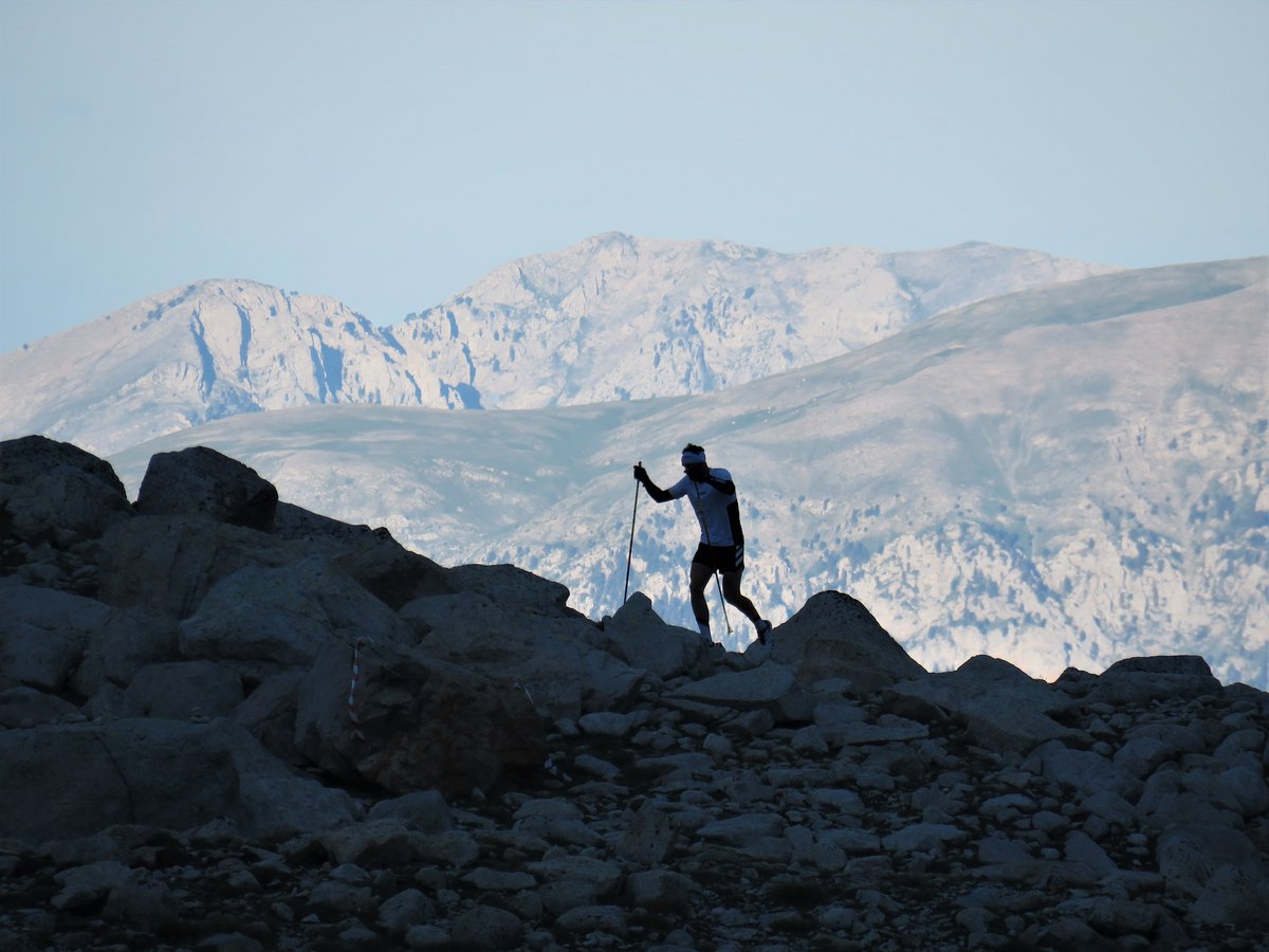 Y así, Luis Alberto Hernando, consigue el nuevo Record del Aneto. @TrailHernando @barrabescom @adidasrunning @Huesca_LaMagia @TUHUESCA #correrpormontaña #trail #trailrunning #benasque #aneto monrasin.blogspot.com/2021/07/luis-a…