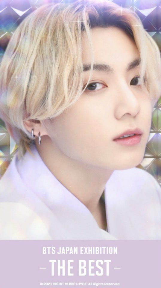 taegiglossd's tweet photo. —>Fotos especiales de las 'Trading Cards' de @BTS_twt!💜

>>[HILO]

#BTS https://t.co/jpjI1Qnjr4