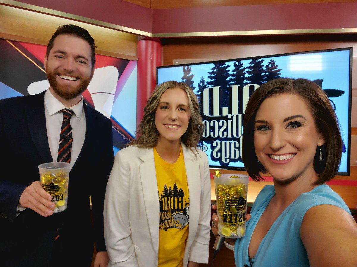 Head on down to Custer this weekend for the 98th Annual Gold Discovery Days! There's plenty to do for everyone and who knows, you might even find some gold like we did 💛