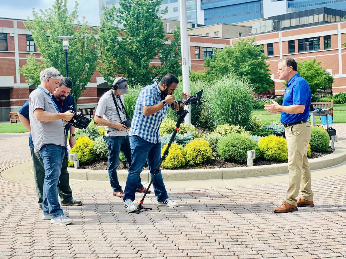 Roswell Park Creative tweet media