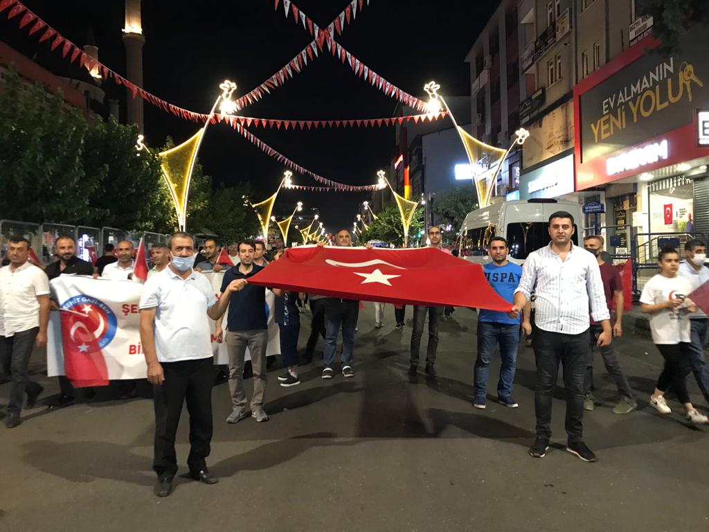 Bingöl İl Nüfus ve Vatandaşlık Müdürlüğü olarak demokrasi nöbetinde yerimizi aldık.
<a href="/TC_icisleri/">T.C. İçişleri Bakanlığı</a>
<a href="/suleymansoylu/">Süleyman Soylu</a>
<a href="/TCNufus/">Nüfus ve Vatandaşlık İşleri Genel Müdürlüğü</a>
<a href="/bingolvaliligi/">T.C. Bingöl Valiliği</a>
<a href="/sefikaygol/">Şefik AYGÖL</a>
@ubeyddoner