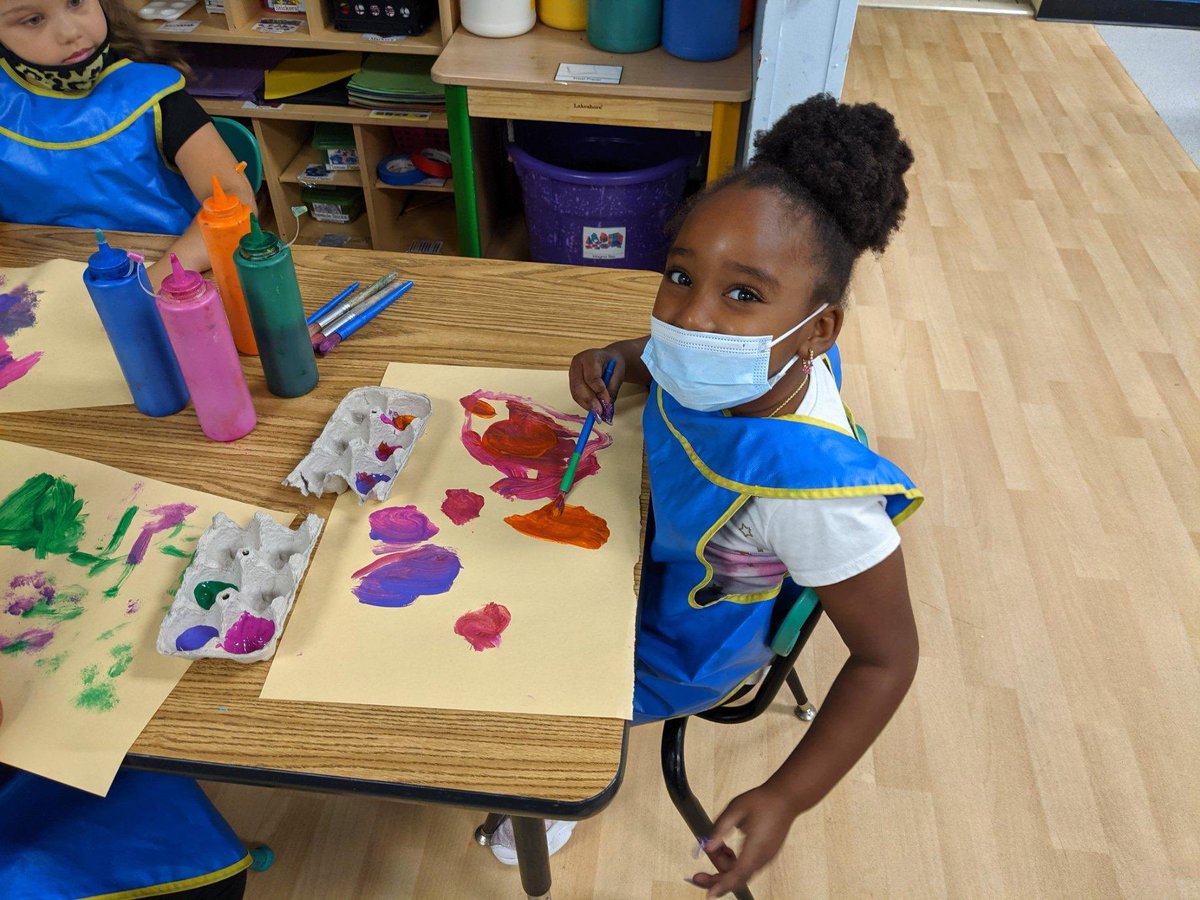 ROCsummerLEAP's tweet image. Some of our favorite moments from our second week of summerLEAP! #NationalSummerLearningWeek