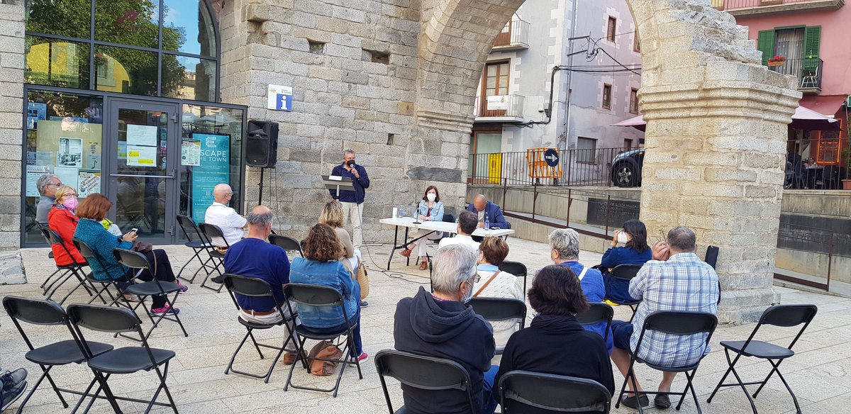 IMPULSEM PUIGCERDÀ-ERC-AM (@erc_puigcerda) on Twitter photo Molt contents de rebre a <a href="/raulromeva/">Raül Romeva i Rueda</a> a Puigcerdà per la presentació del llibre Ubuntu
Juntament amb la <a href="/sarabailac/">Sara Bailac Ardanuy</a> Molt contents de rebre a <a href="/raulromeva/">Raül Romeva i Rueda</a> a Puigcerdà per la presentació del llibre Ubuntu
Juntament amb la <a href="/sarabailac/">Sara Bailac Ardanuy</a>