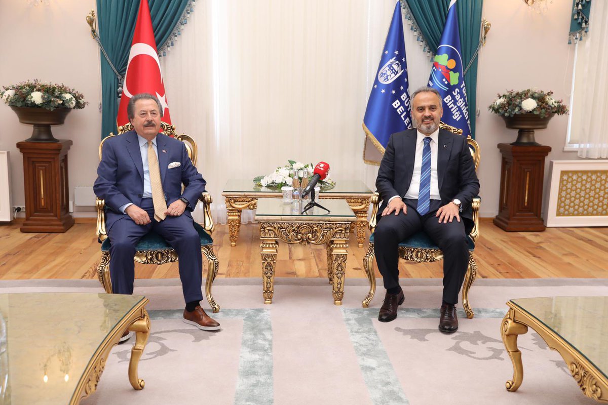 Alinur Aktaş