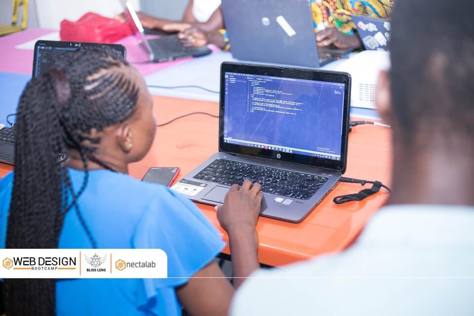 aqosuwafrimpong's tweet image. Day 4 of the Web Design Bootcamp, participants were able were taken through forms, difference between using a DIV or a SPAN, Inline styling and External Styling. They were able to implement colours using rgba and hex.
#webdesignbootcamp
@UNICEFStartups @GhanaTechLab @MESTAfrica