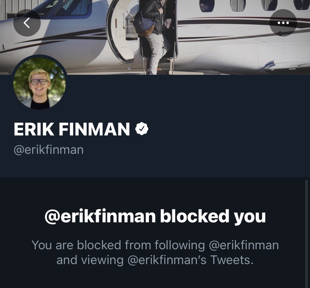 BarnaculesS's tweet photo. @Mark24723 @erikfinman @Lauren_Southern He’s censoring anyone who speaks the truth. He’s not even using the phone himself 🤦‍♂️ https://t.co/CWwGry3jAZ