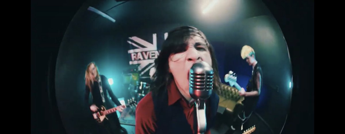 Out now! 

youtu.be/-T6RxBpoqN0