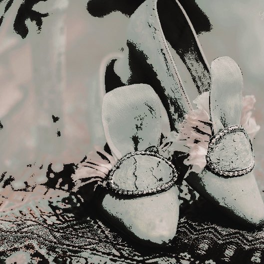 ROYALlSM's tweet image. ⠀⠀⠀⠀⠀⠀⠀⠀⠀⠀

⠀⠀⠀⠀⠀* 𝚈𝙾𝚄𝚁 𝙼𝙰𝙹𝙴𝚂𝚃𝚈, 
⠀⠀⠀⠀⠀ 𝑸ueen : Mırαbellα   
⠀⠀⠀⠀⠀ D’Gıordαno. ⠀⠀⠀⠀⠀⠀⠀⠀⠀⠀
⠀⠀⠀⠀