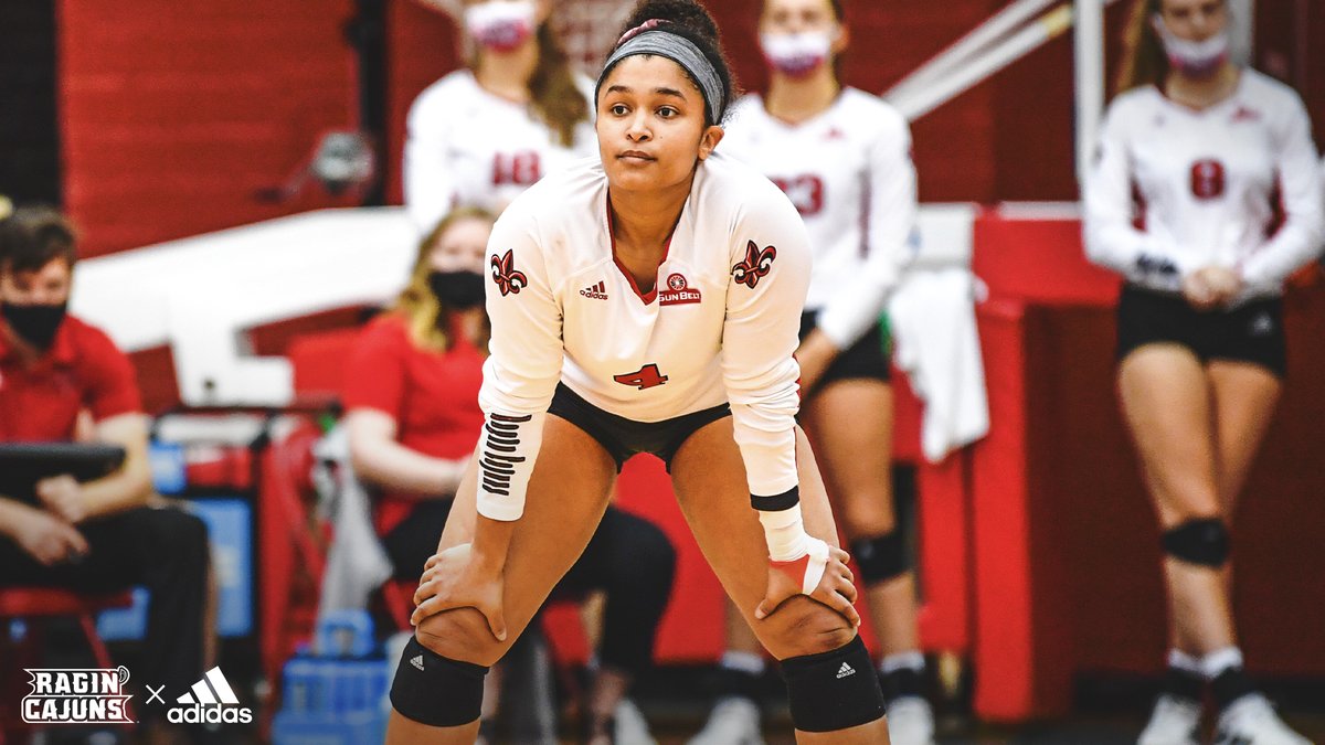 RaginCajunsVB's tweet photo. 💭 Just daydreaming ... 

Thinking about returning to the court for the game we love. ❤️🤟🏐

#GeauxCajuns ⚜️ https://t.co/2kAe11zons