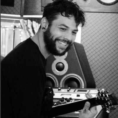 Navarone tweet media